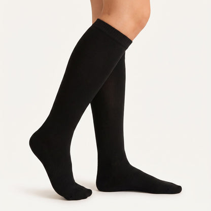 Solemate Black — On-leg
