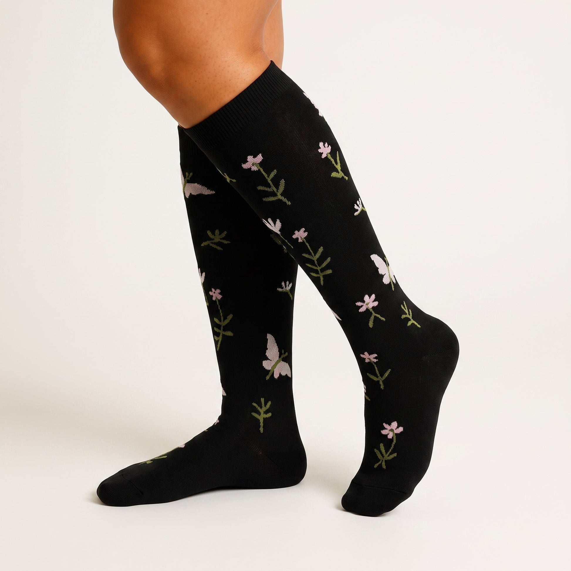 Solemate Butterfly Black — On-leg