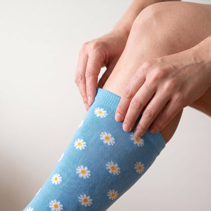 Solemate Daisy Blue — Close-up