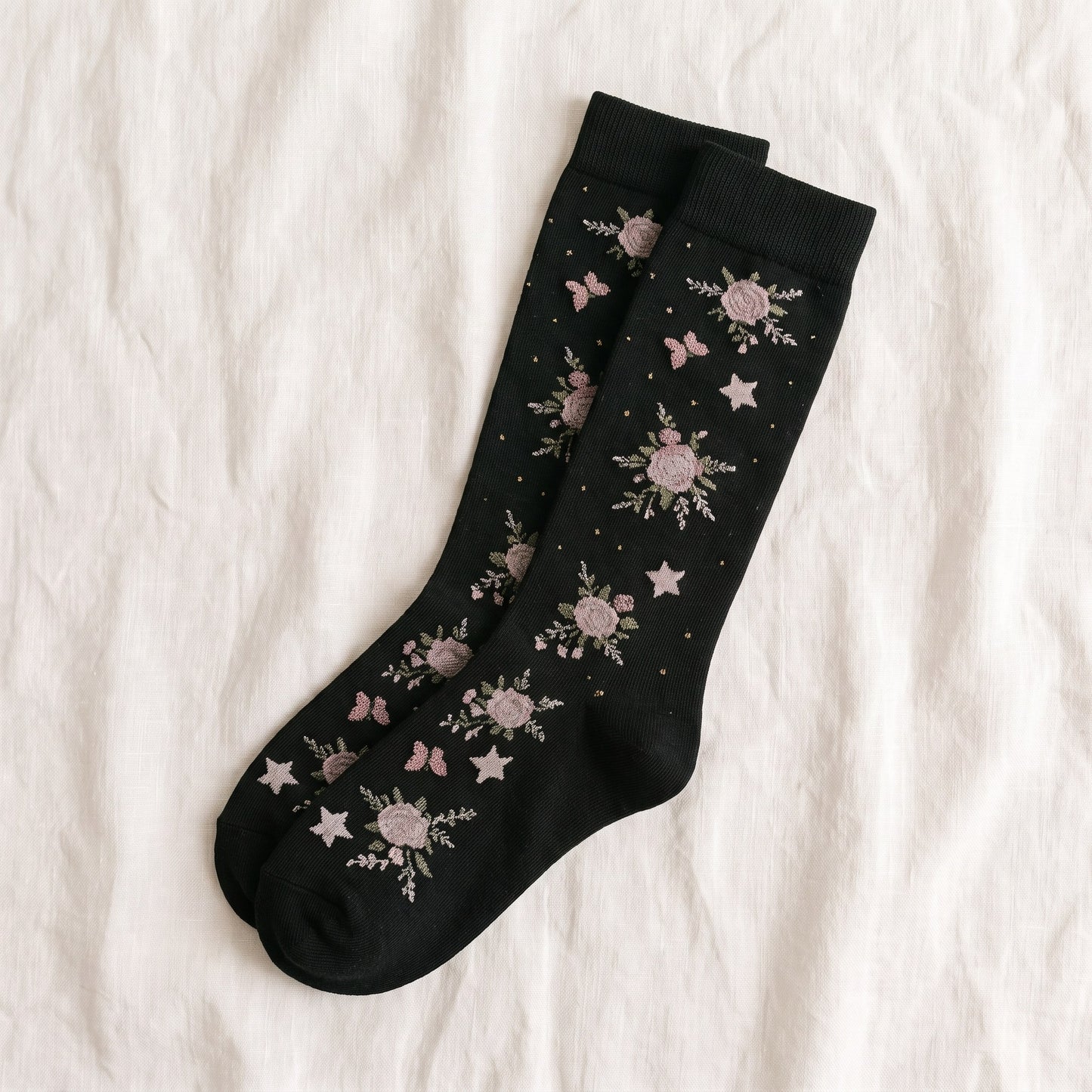 Solemate Floral Black — Flat lay