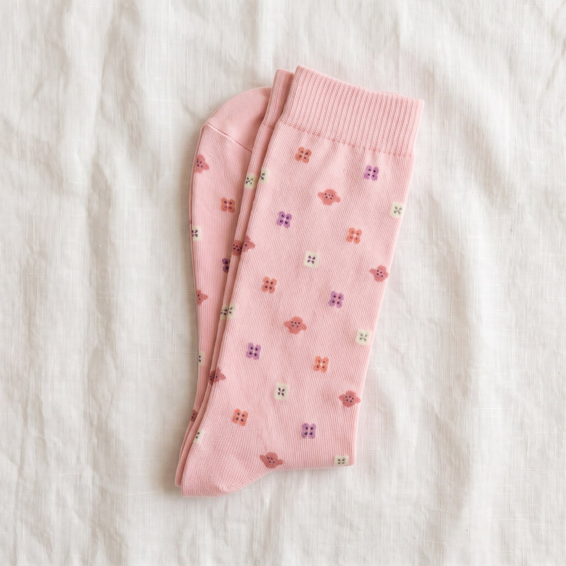 Solemate Floral Pink — Flat lay