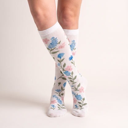 Solemate Floral White — Standing
