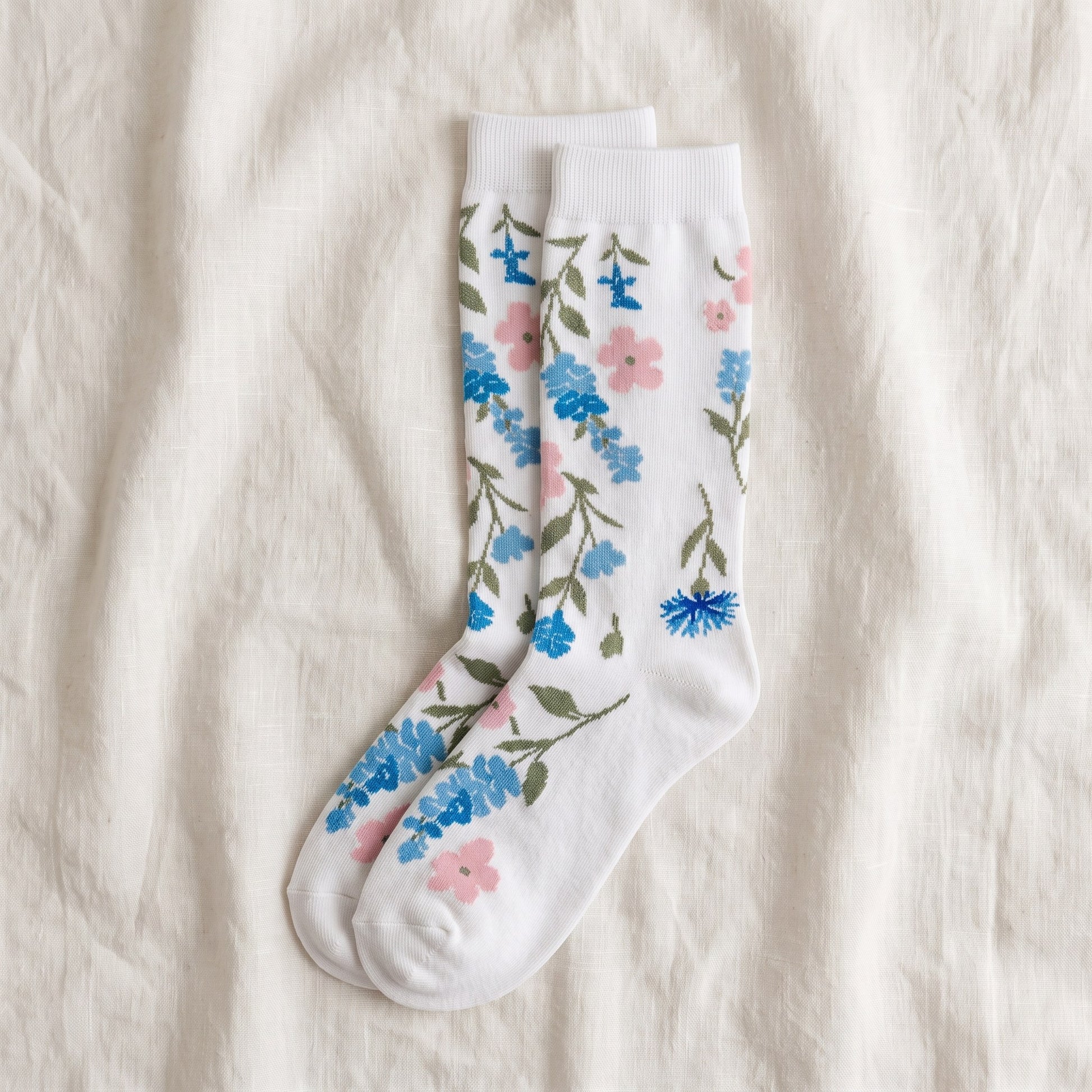 Solemate Floral White — Flat lay
