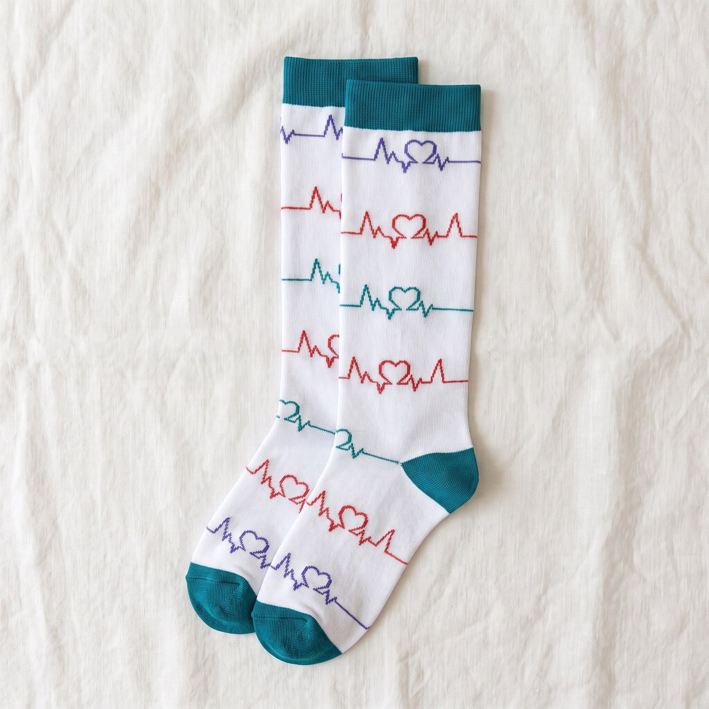 Solemate Heartbeat White — Flat lay